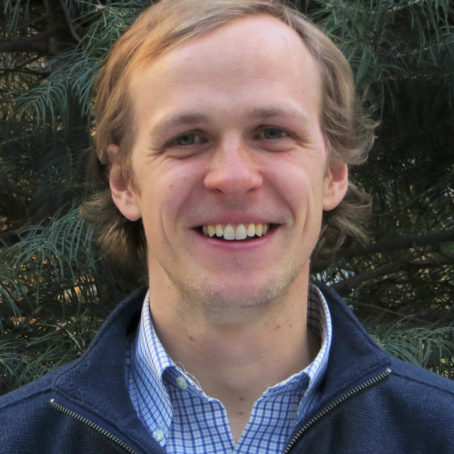 Tom Nosal Headshot